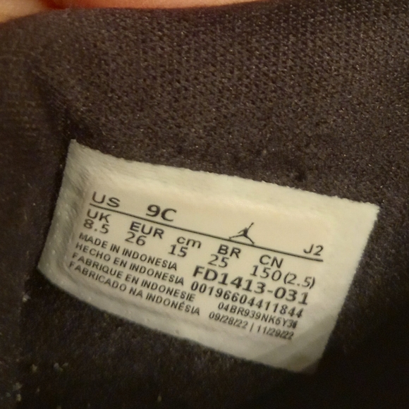 Jordan Retro High OG (Nike) Lucky Green Unisex Toddler Shoes - Picture 7 of 11